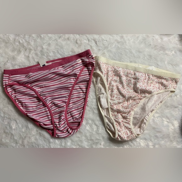 Dead stock NWT! Y2K Old Navy Panties - Picture 1 of 7
